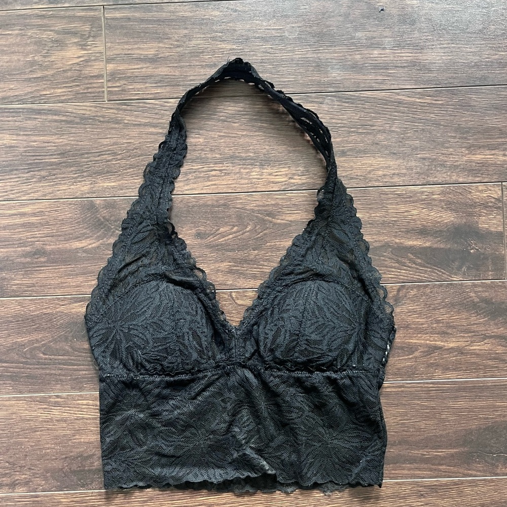 American eagle black lace halter top